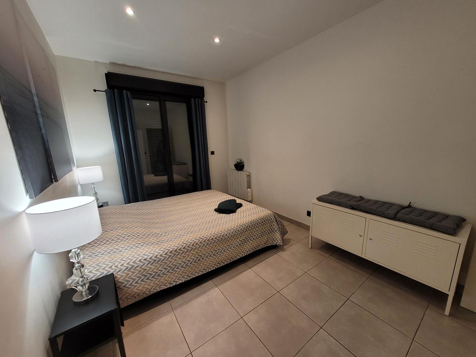 Appartement Standing 2 Pieces Avec Jardin Entre Paris & Dysney Бри-сюр-Марн Екстериор снимка